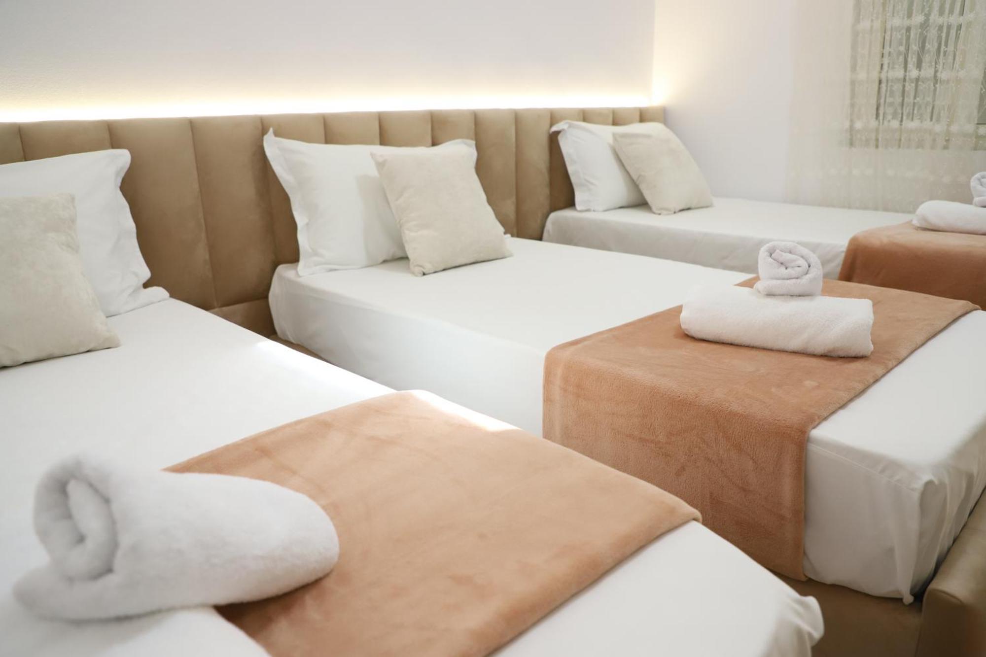 Downtown Apartment Berat Exterior photo